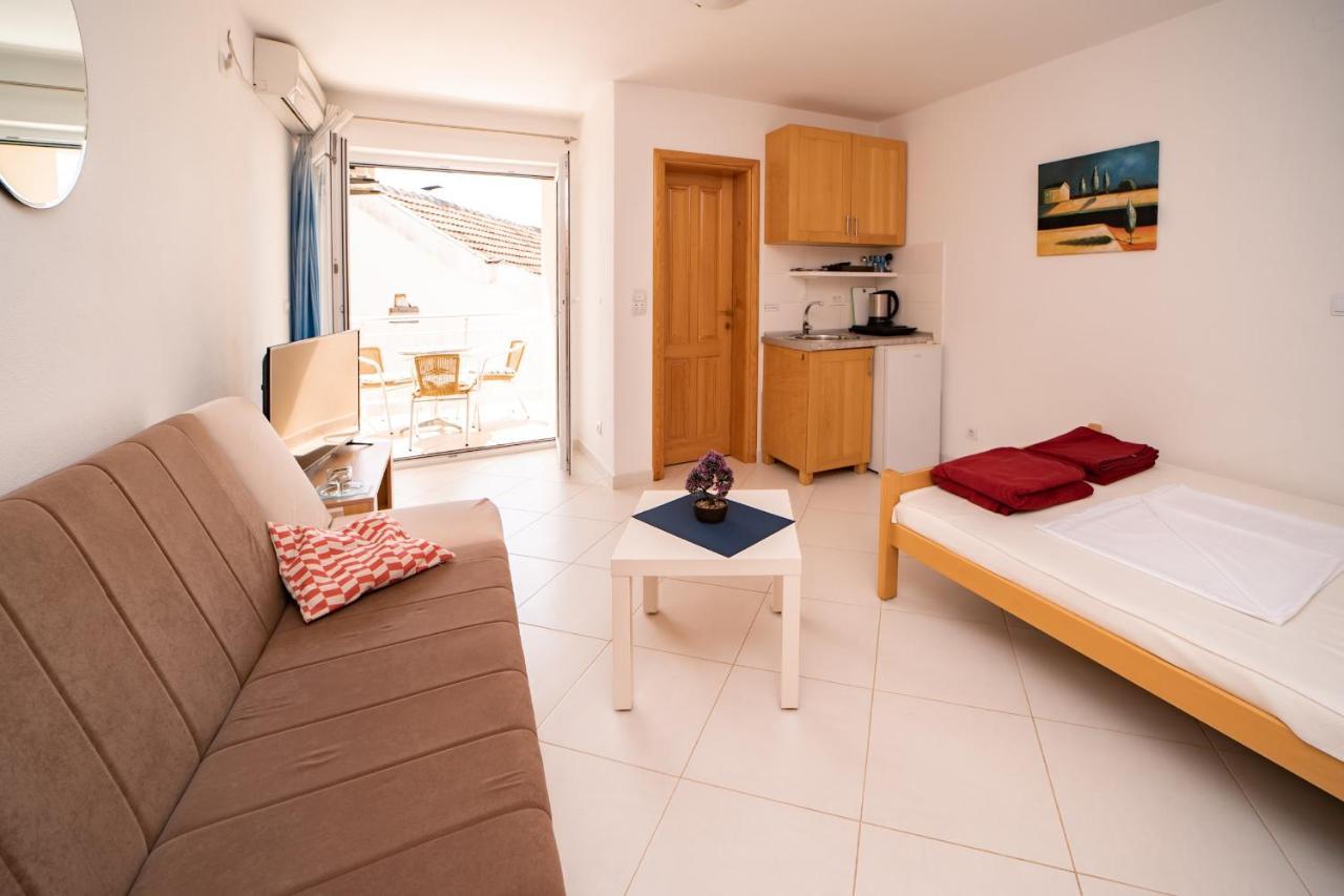 אוטייהא Villa Katharina חדר תמונה