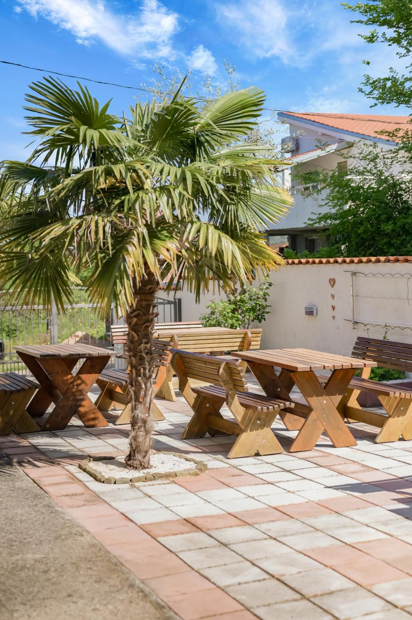 אוטייהא Villa Katharina מראה חיצוני תמונה