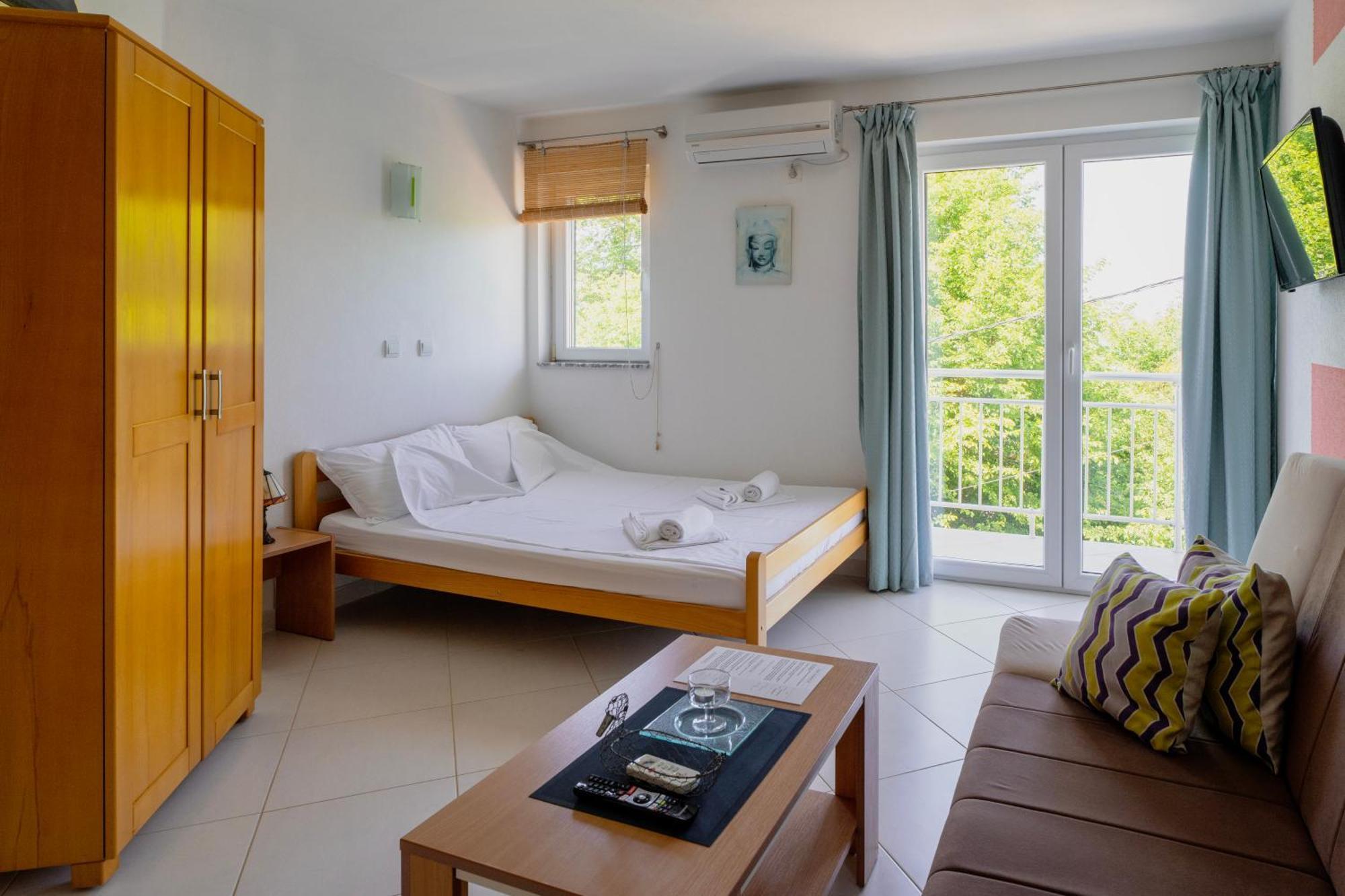 אוטייהא Villa Katharina חדר תמונה