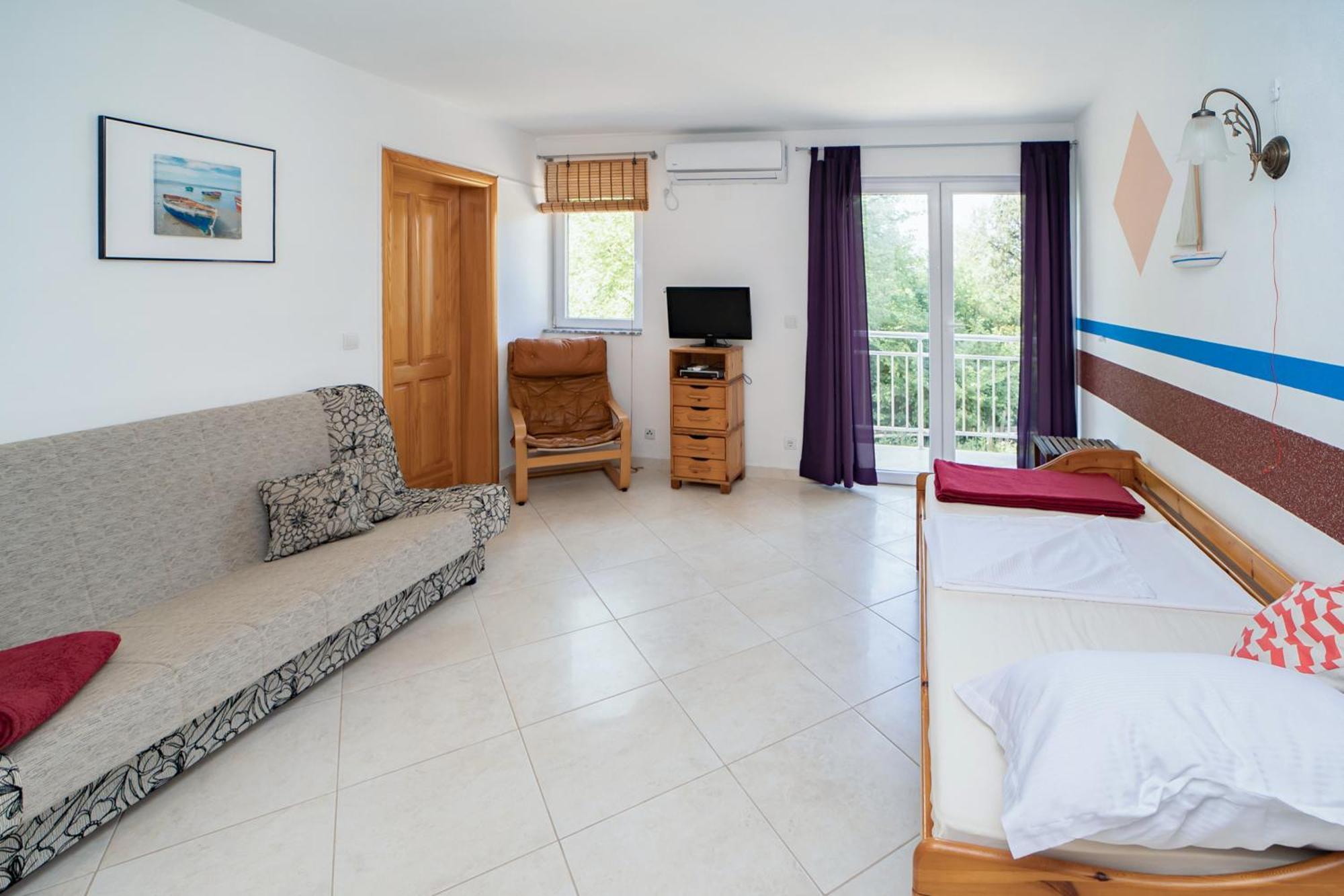 אוטייהא Villa Katharina חדר תמונה